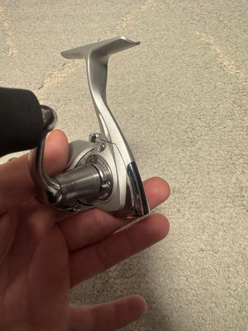07LUVIAS スピニングリール 2506 2500スプール付き