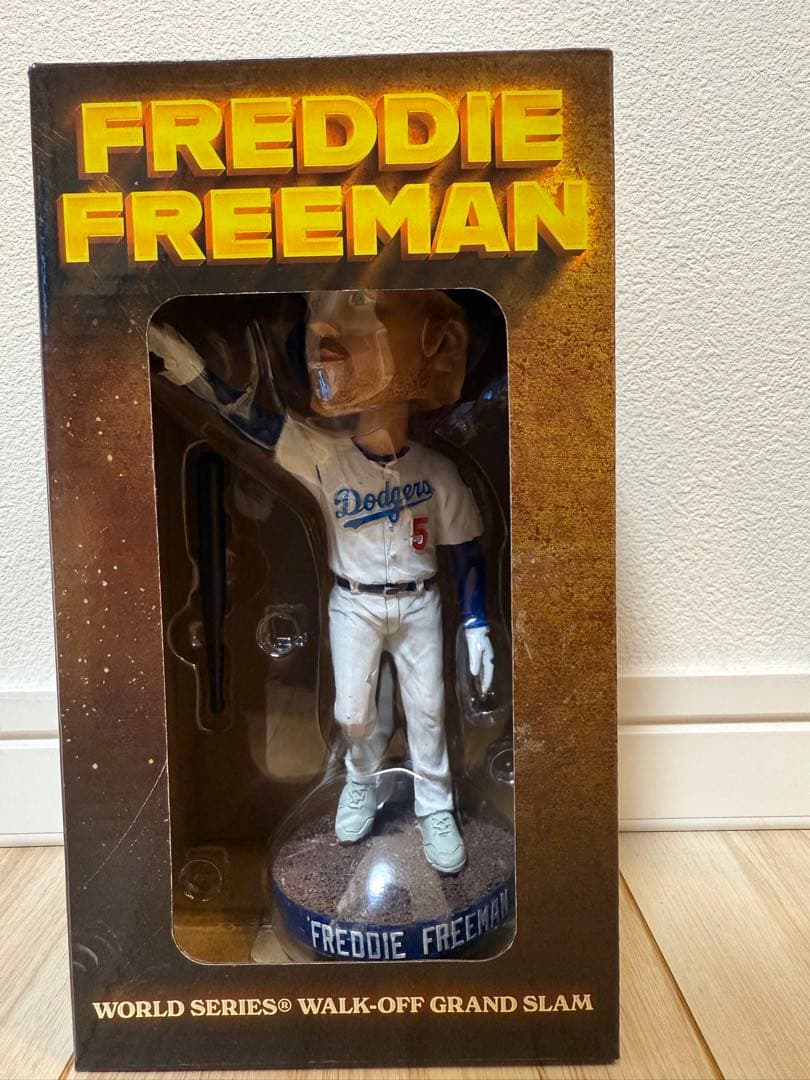 フレディ•フリーマン　ボブルヘッド フィギュア