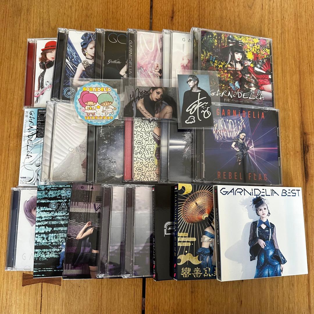 GARNiDELiA 初回生産限定盤　シングルアルバム　CDまとめ売りサインあり