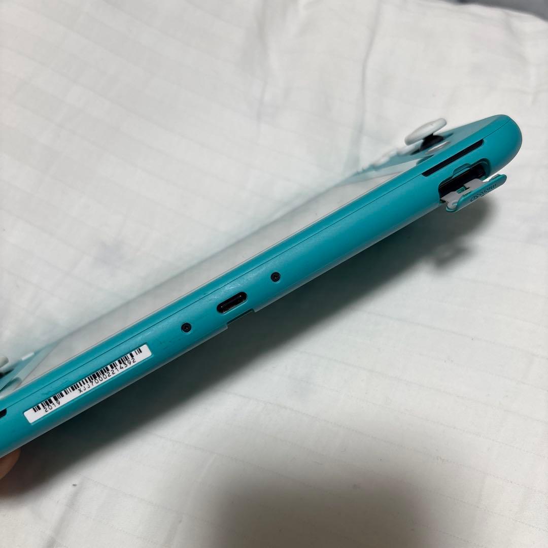 ニンテンドースイッチライト　本体のみ　ターコイズ