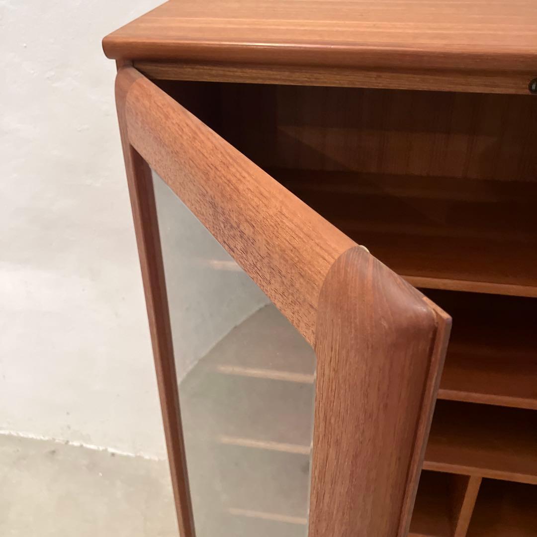 希少 ジャパンヴィンテージ 日田工芸 キャビネット 飾り棚 本棚 食器棚 チーク