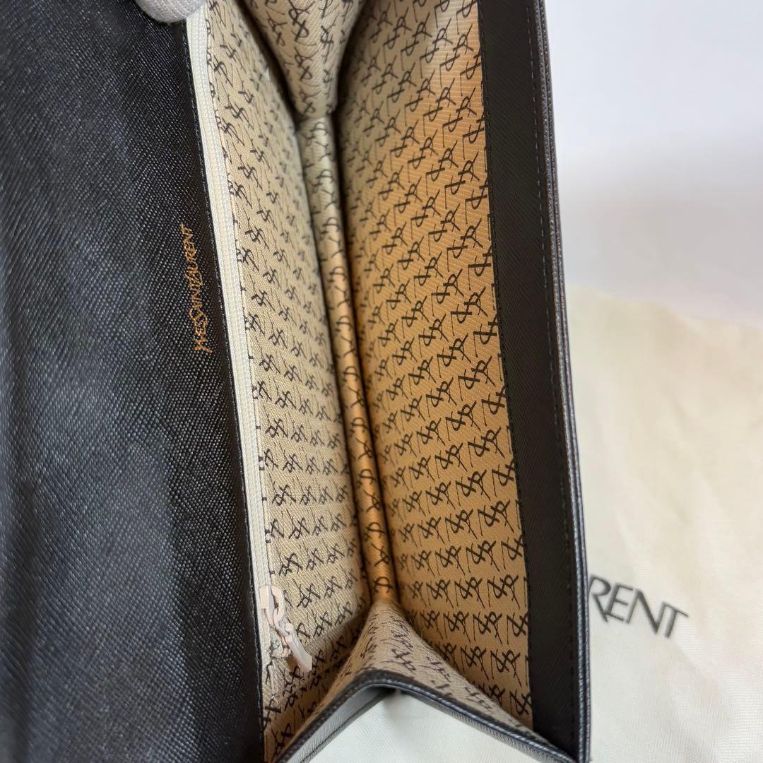 Yves Saint Laurent イヴ・サンローラン レザー クラッチバッグ