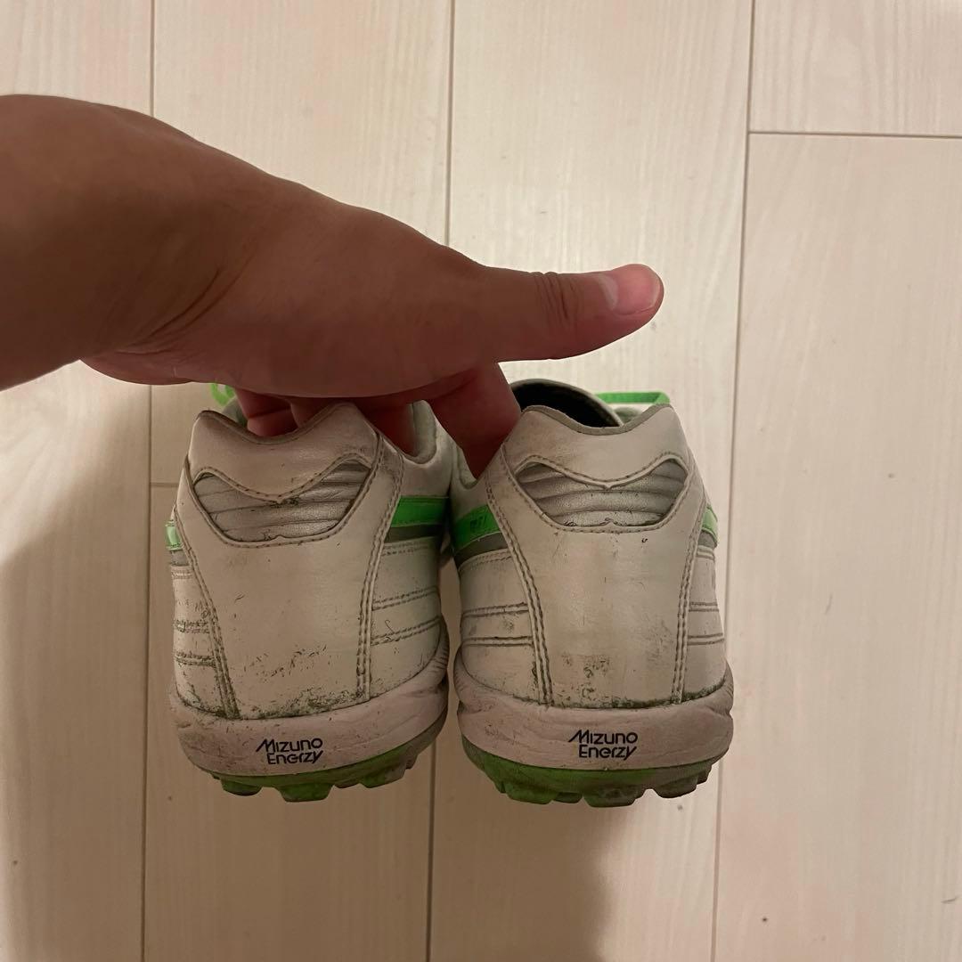 【美品】ミズノ モレリア SALA JAPAN TF(ホワイト×グリーン)