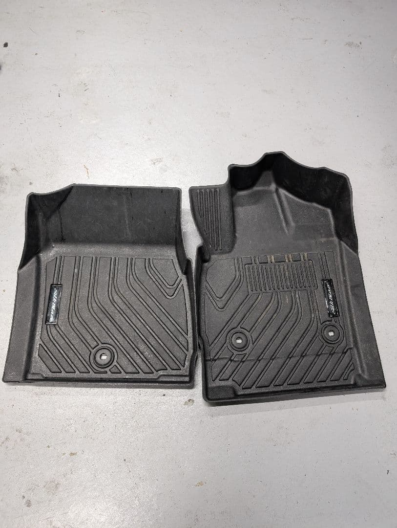 シルクブレイズ　アルファード　　30 前期　後期　ラバーマット　ゴムマット