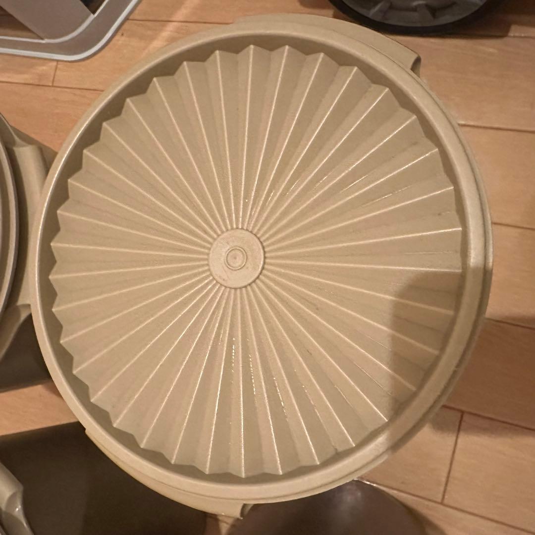 【4個セット】タッパーウェア　Tupperware 密閉容器　保存容器　みそ作り