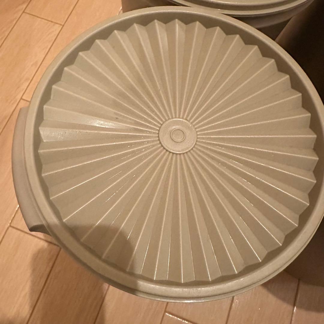 【4個セット】タッパーウェア　Tupperware 密閉容器　保存容器　みそ作り