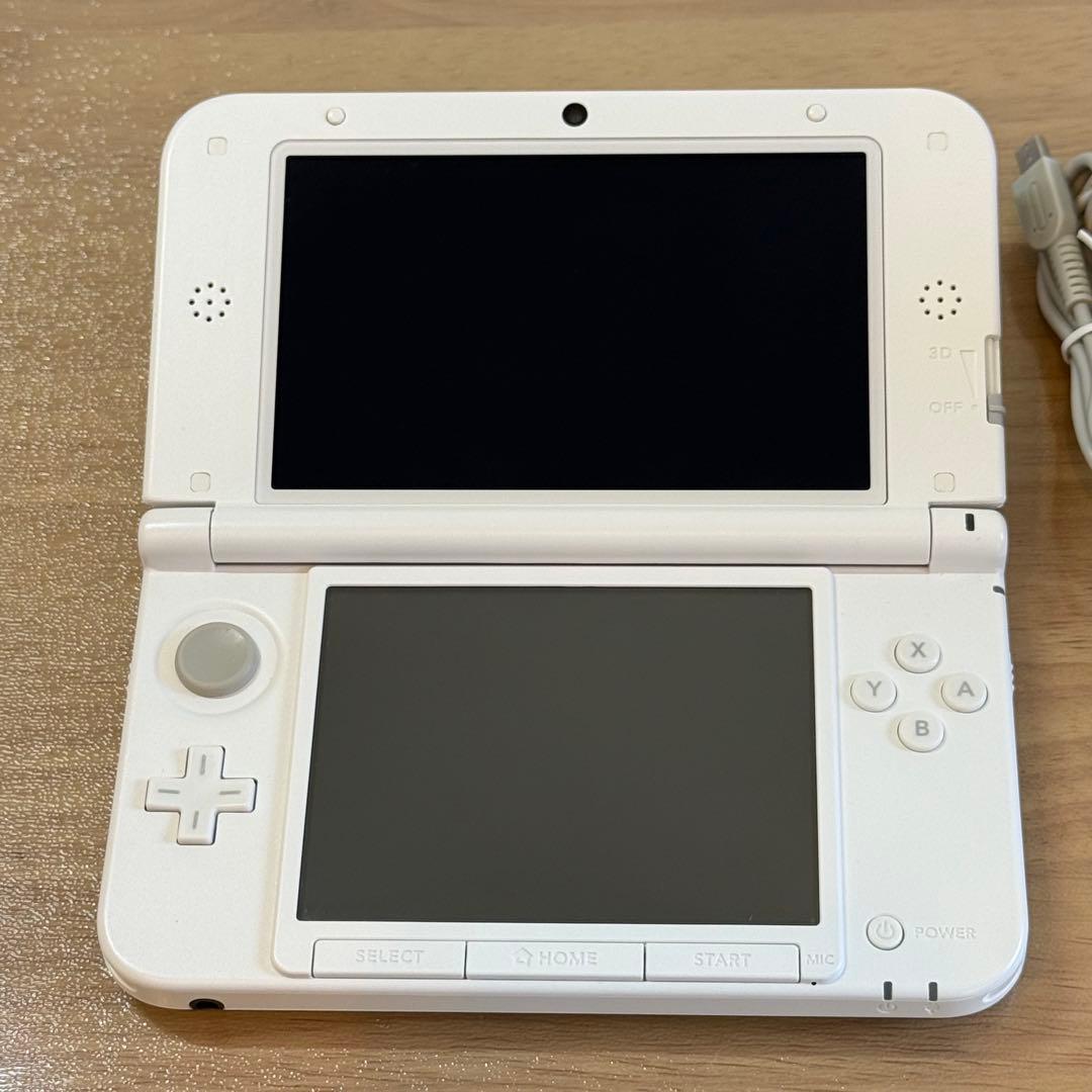 7-058 ニンテンドー3DS LL ミント×ホワイト 箱付き