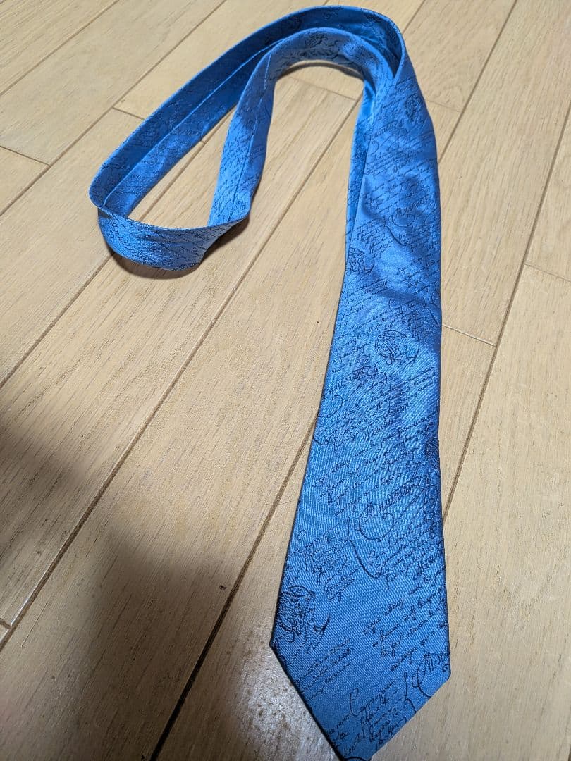 Berluti（ベルルッティ）　カリグラフィ　ネクタイ