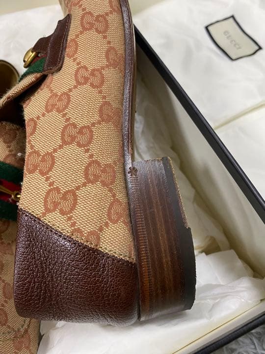 GUCCIコーティングキャンバス&レザーローファー　モノグラムプリント