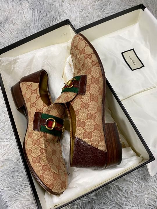 GUCCIコーティングキャンバス&レザーローファー　モノグラムプリント