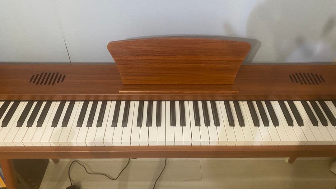 スタンド付き　電子ピアノ　88鍵盤　給電タイプ　ウォールナット