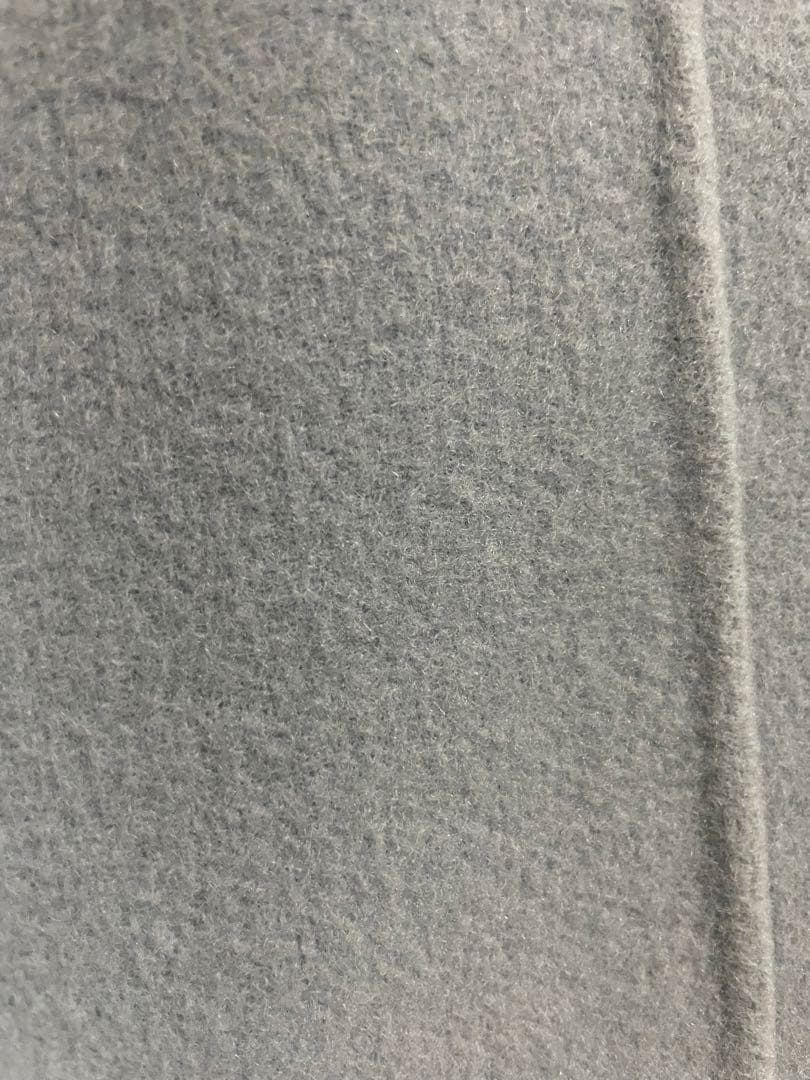 DoCLASSE カシミヤ混ウールリバー／ノーカラージャケット