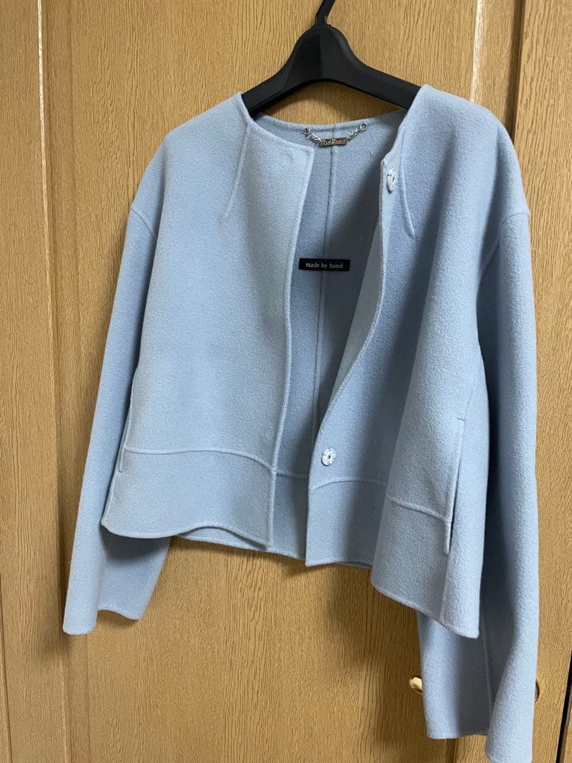 DoCLASSE カシミヤ混ウールリバー／ノーカラージャケット