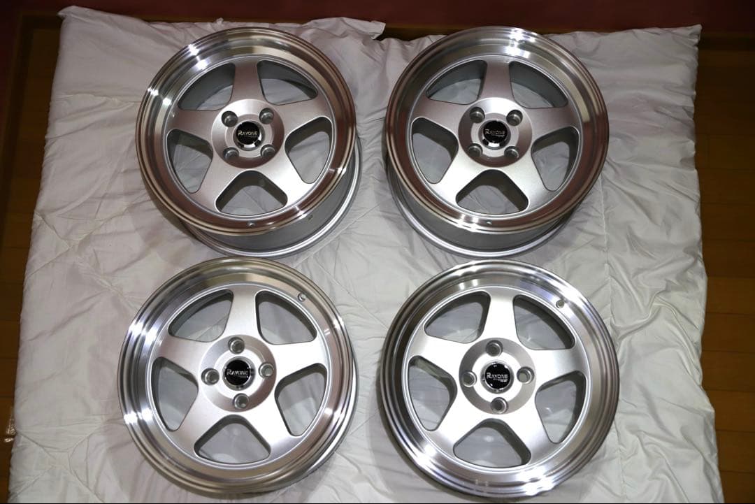 り*ー様 【新品】Rayone Racing 15インチ 7J+35 4H PC