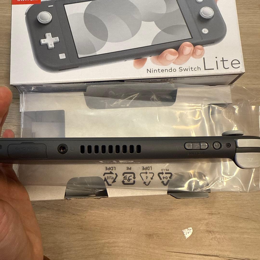 か*れ様 数回使用美品 Nintendo Switch Lite グレー 本体