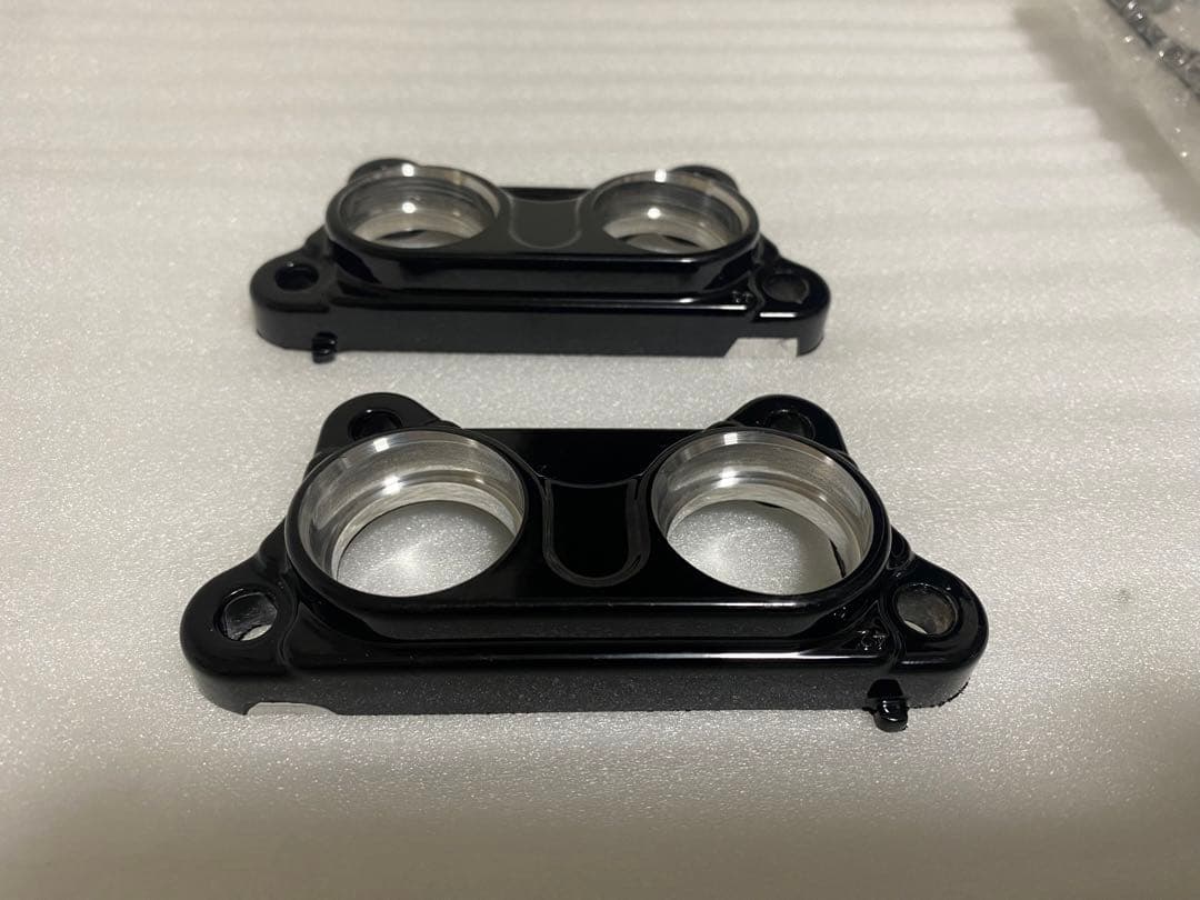 新品 スポーツスター 純正タペットカバー グラスブラック