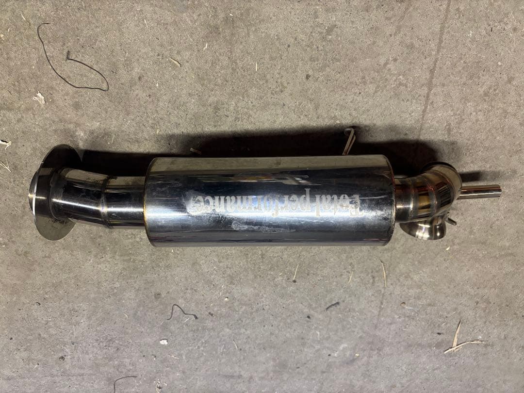 スノーモービルサイレンサー