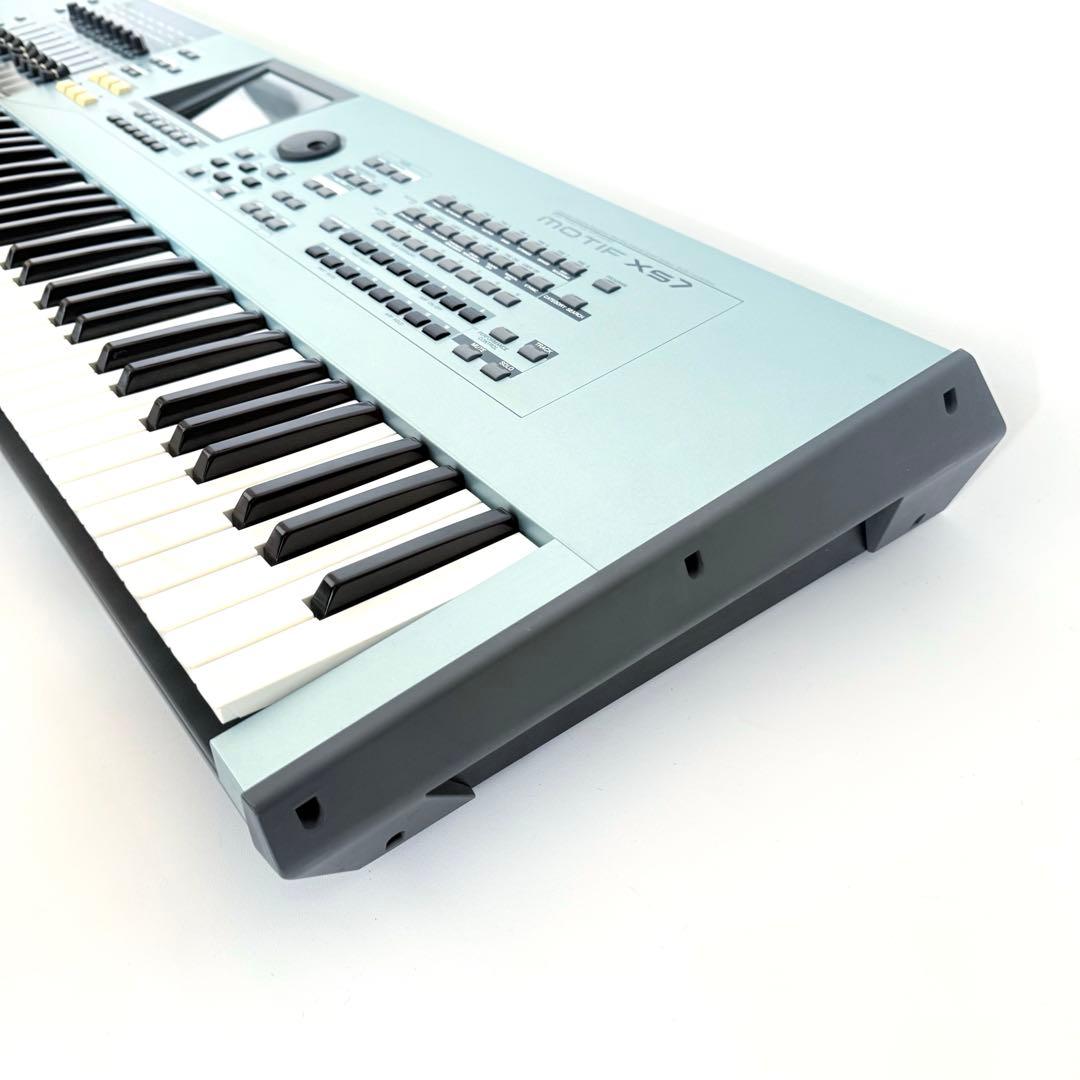 【美品】YAMAHA MOTIF XS7 シンセサイザー