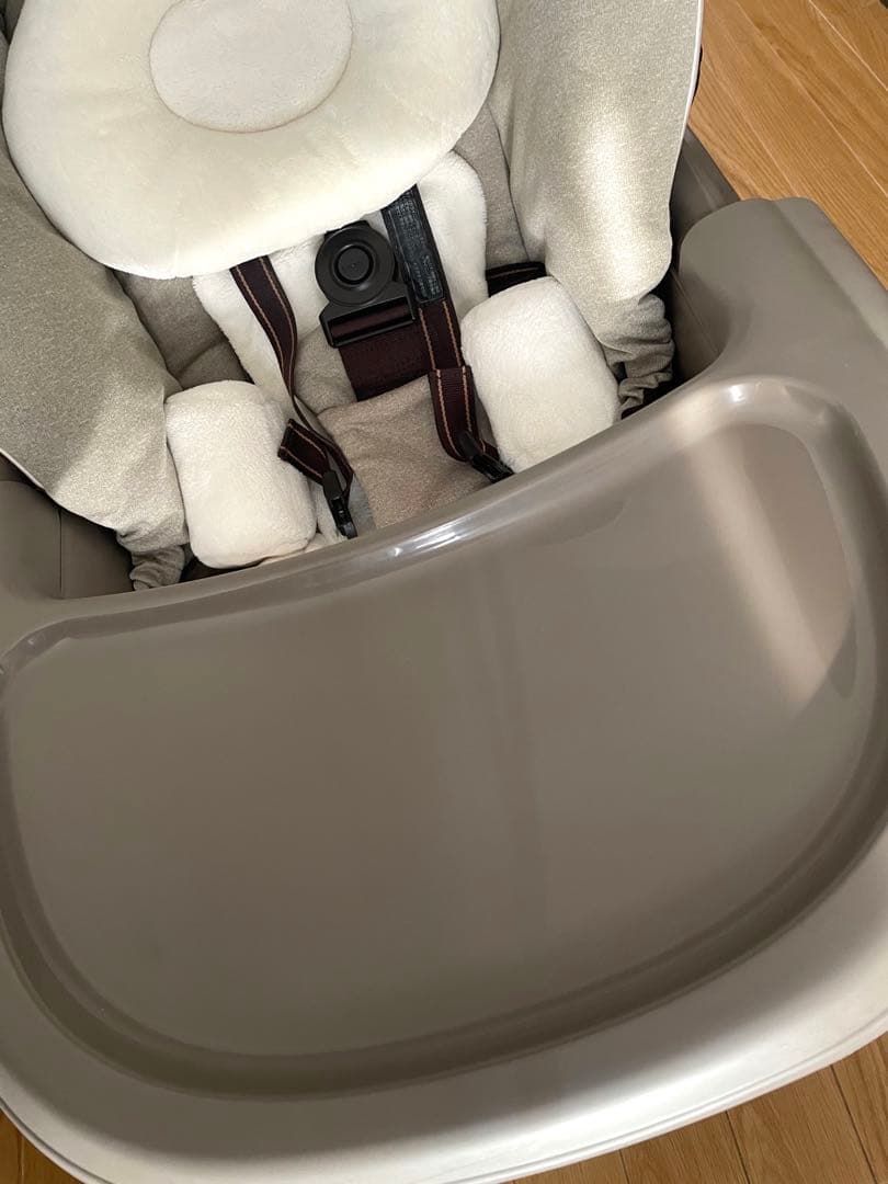 コンビ　ネムリラ