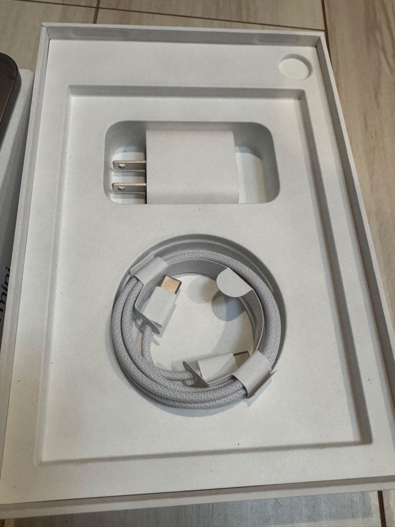 iPad mini 第7世代 128GB Cellular スペースグレイ