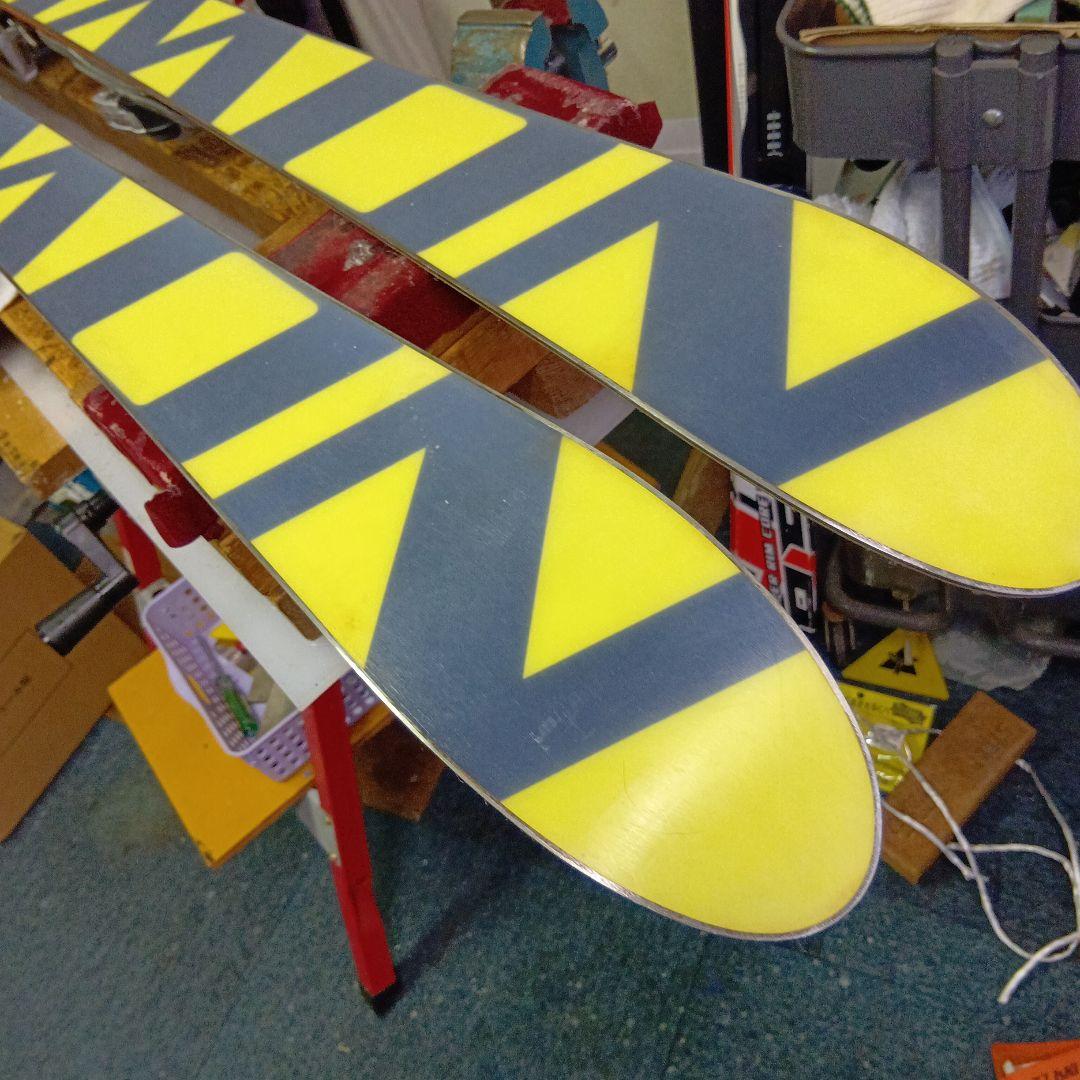 145cmサロモン…メンテナス済 フリースタイルスキー