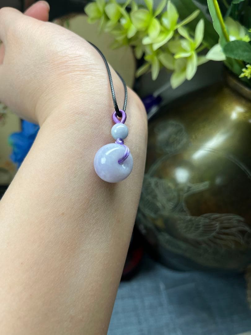 高品質❣️ミャンマー産A貨翡翠　　濃いラベンダー路路通ネックレストップ