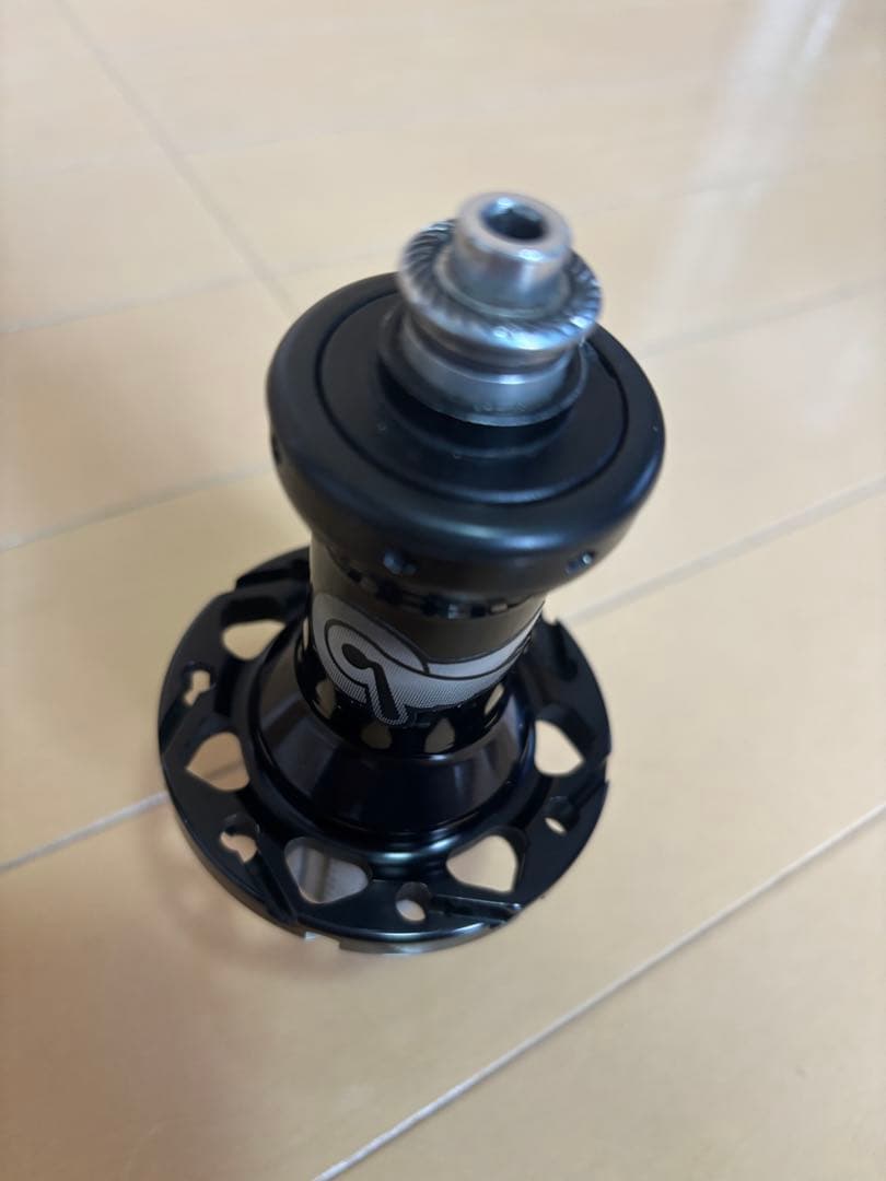 カンパニョーロ ハブ&フリー シマノ10s、11s