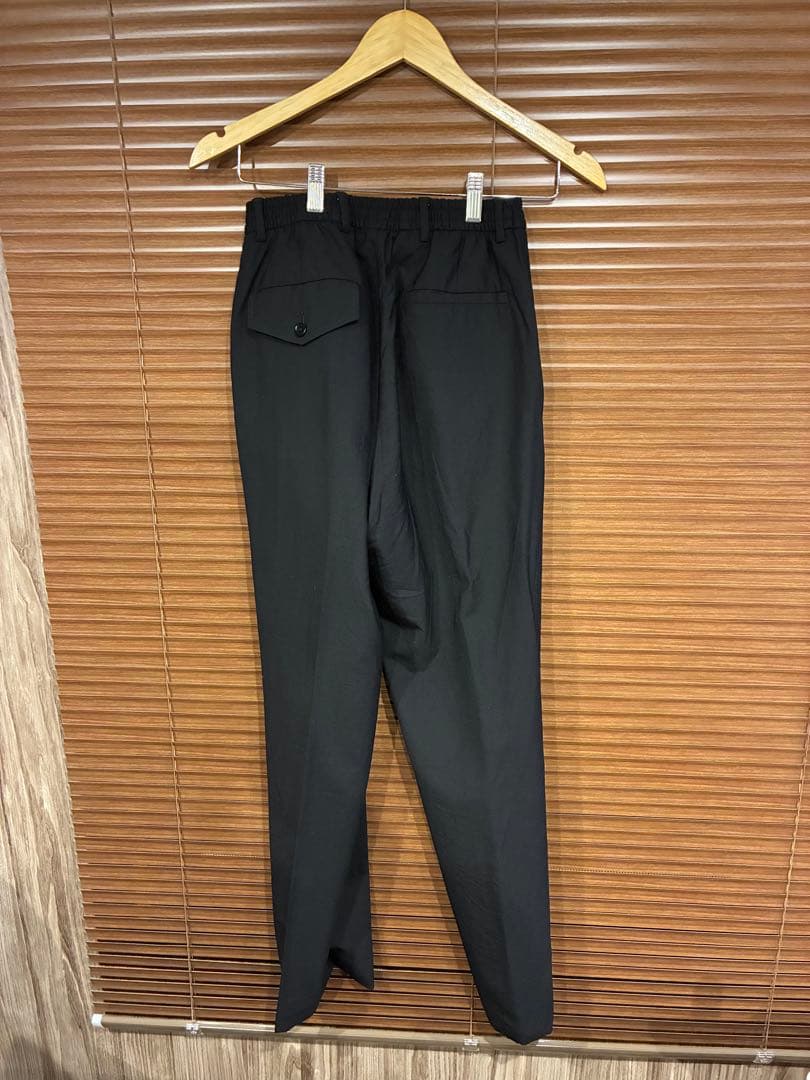 CMNN SWDN スラックス