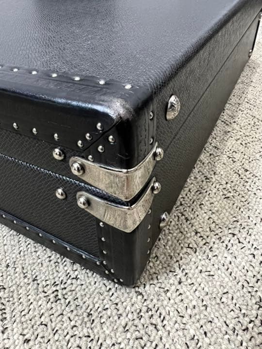 LOUIS VUITTON プレジデントタイガ　アタッシュ