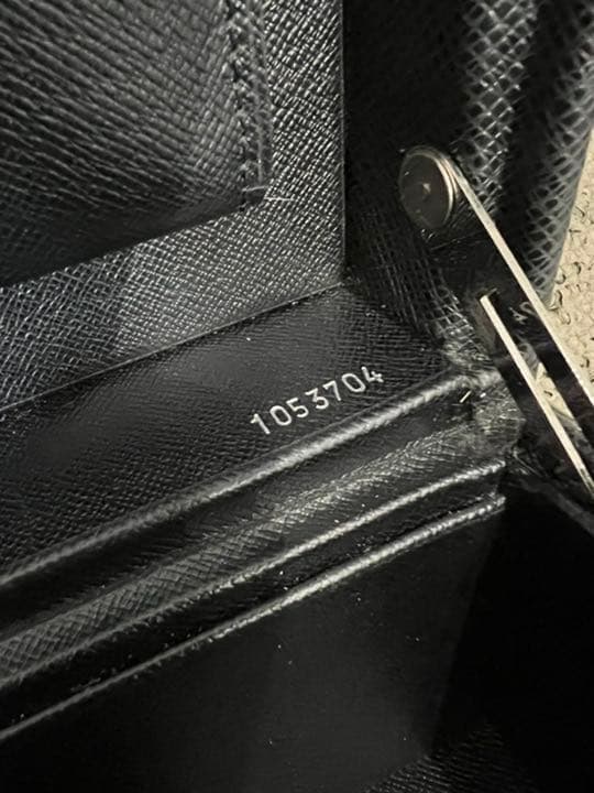 LOUIS VUITTON プレジデントタイガ　アタッシュ