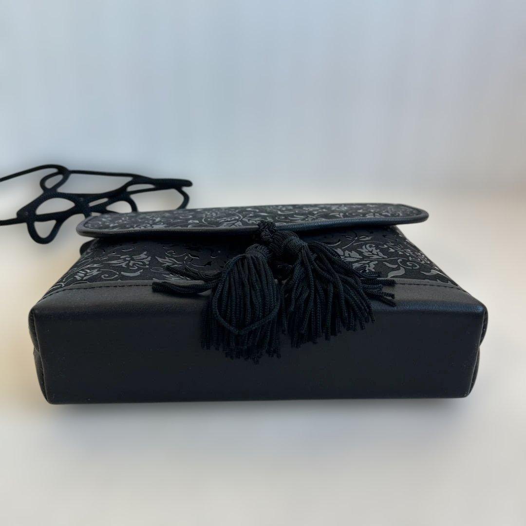 美品　印傳屋　INDENYA ミニバッグ　ポシェット　ショルダーバッグ