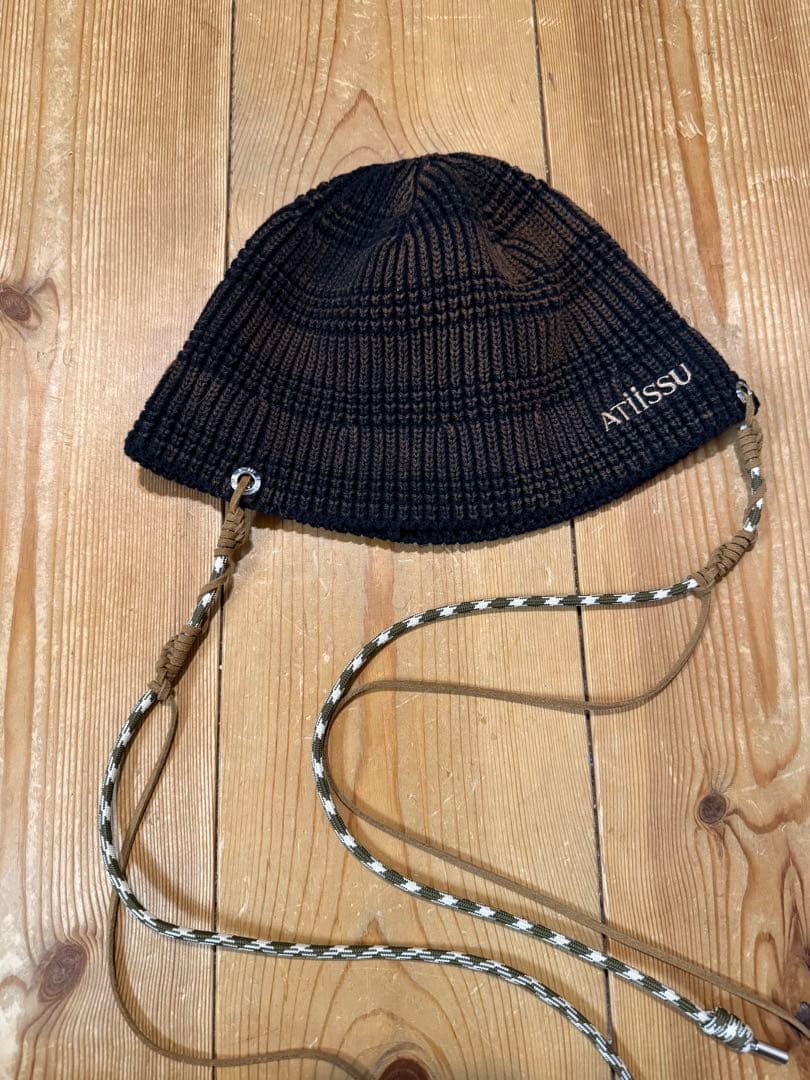 美品 Atiissu 25SS beanies ビーニー falcon