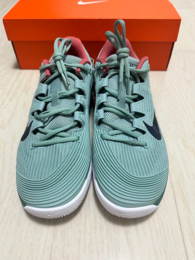 【新品未使用】ナイキコート ZOOM VAPOR 12 HC