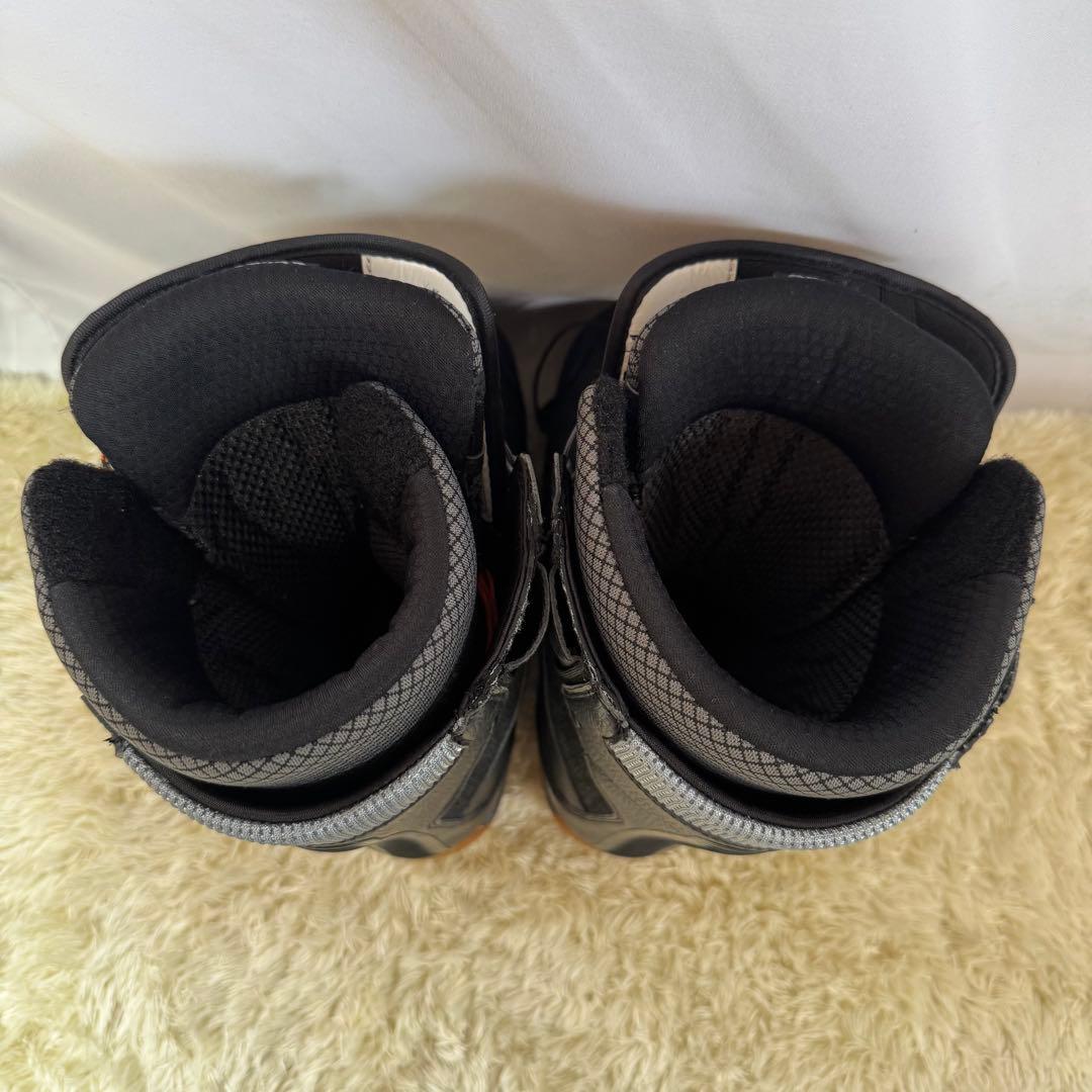 サロモン　スノーボードブーツ　ブラック