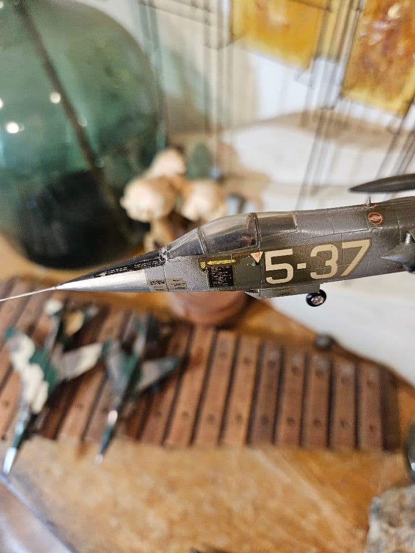 専用　飛行機　模型　プラモ　ソ連　米軍　サンダーチーフ　スターファイター