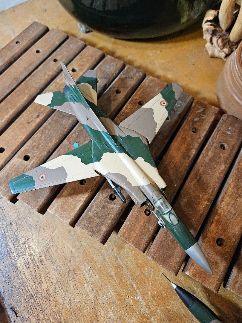 専用　飛行機　模型　プラモ　ソ連　米軍　サンダーチーフ　スターファイター