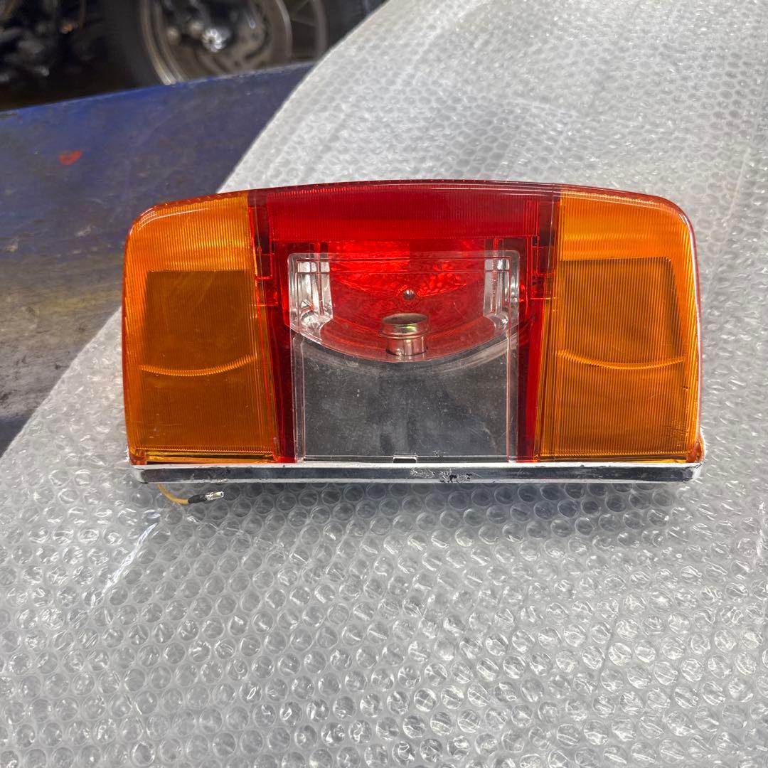 ジェイド２５０　外装テールランプ付き