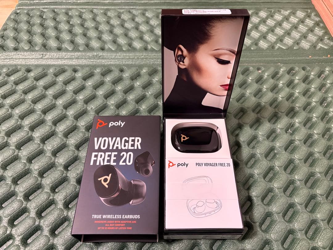 Poly Voyager Free 20 ワイヤレスイヤホン