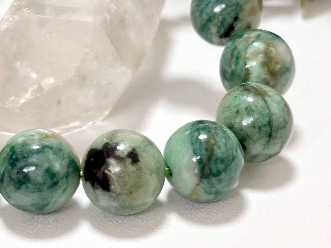 超夢幻品質　博物館展示クラス　太古から甦りし神の守護石　奇跡の糸魚川皇帝龍神翡翠