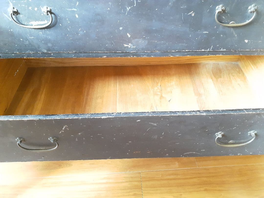 アンティーク　古家具　趣きのある箪笥