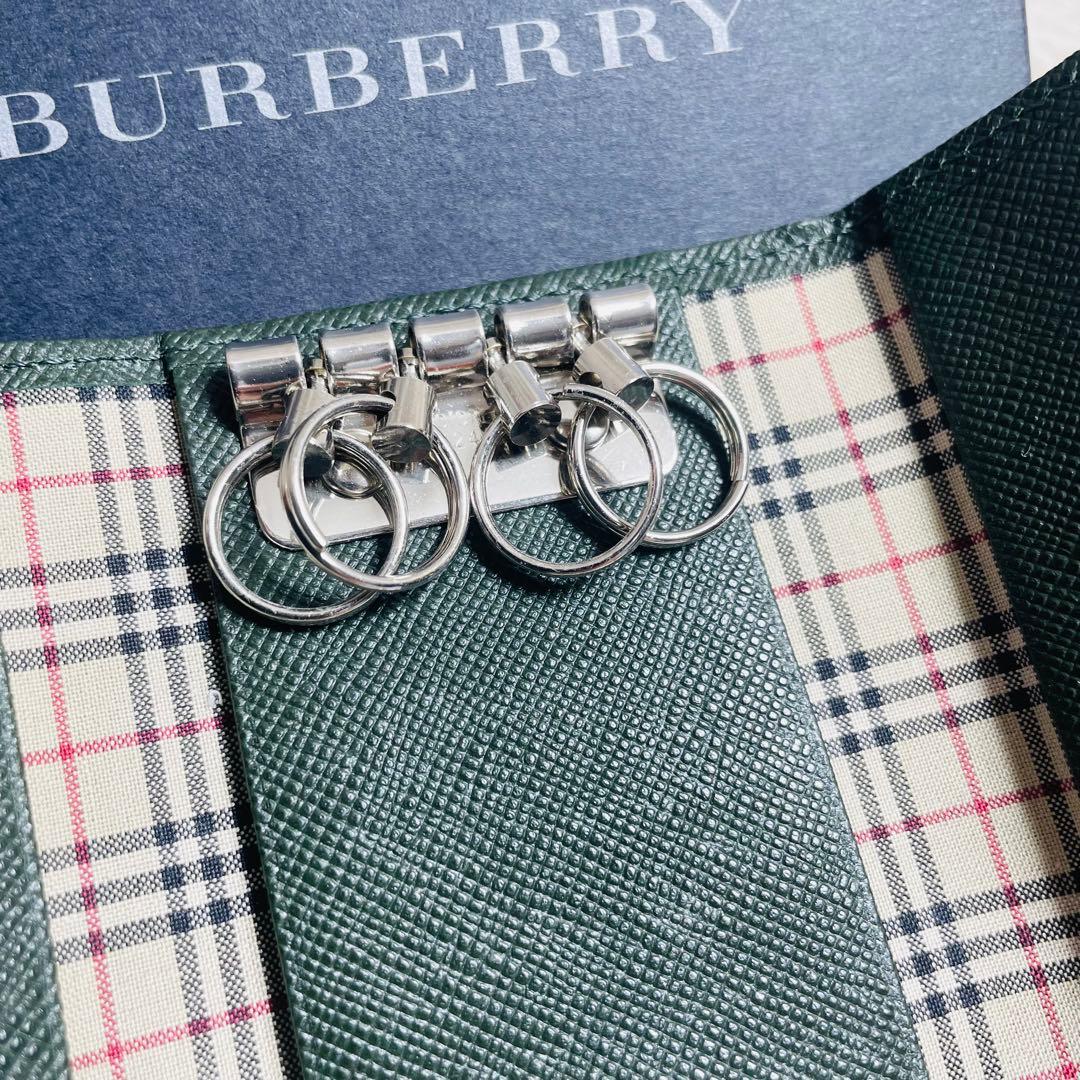 新品未使用　正規品BURBERRY ノバチェック キーケース ダークグリーン
