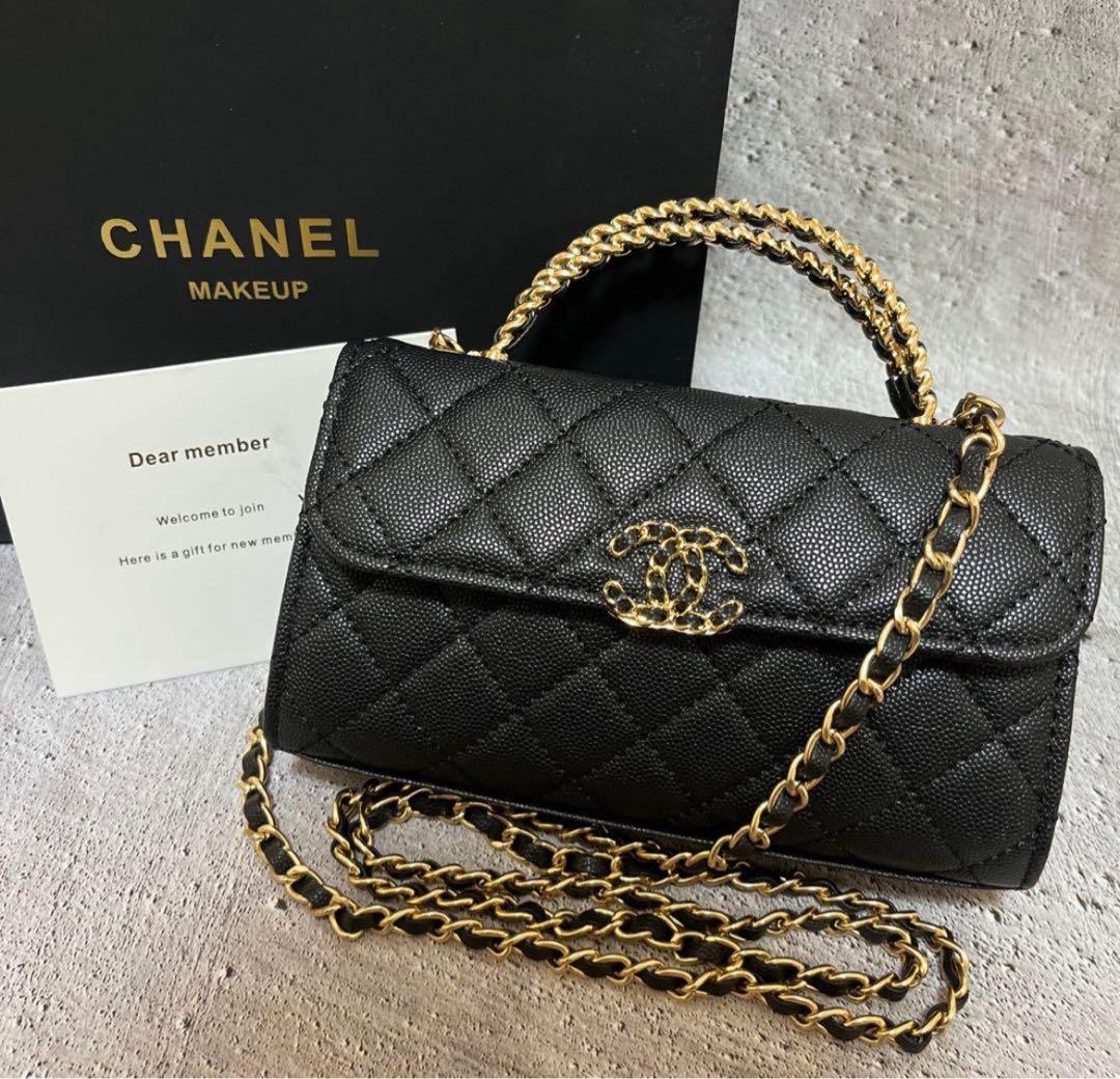 【新品未使用】CHANELブラック キルティング ショルダーバッグ