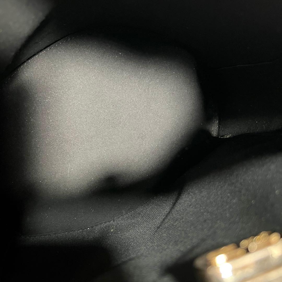 フルラ ダナエ レザー 黒 2way ショルダーバッグ ターンロック