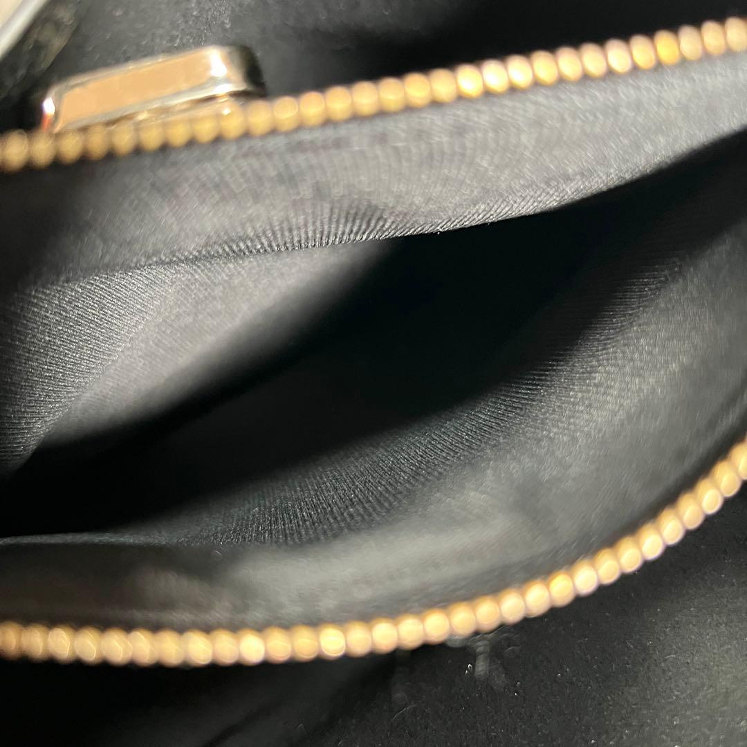 フルラ ダナエ レザー 黒 2way ショルダーバッグ ターンロック