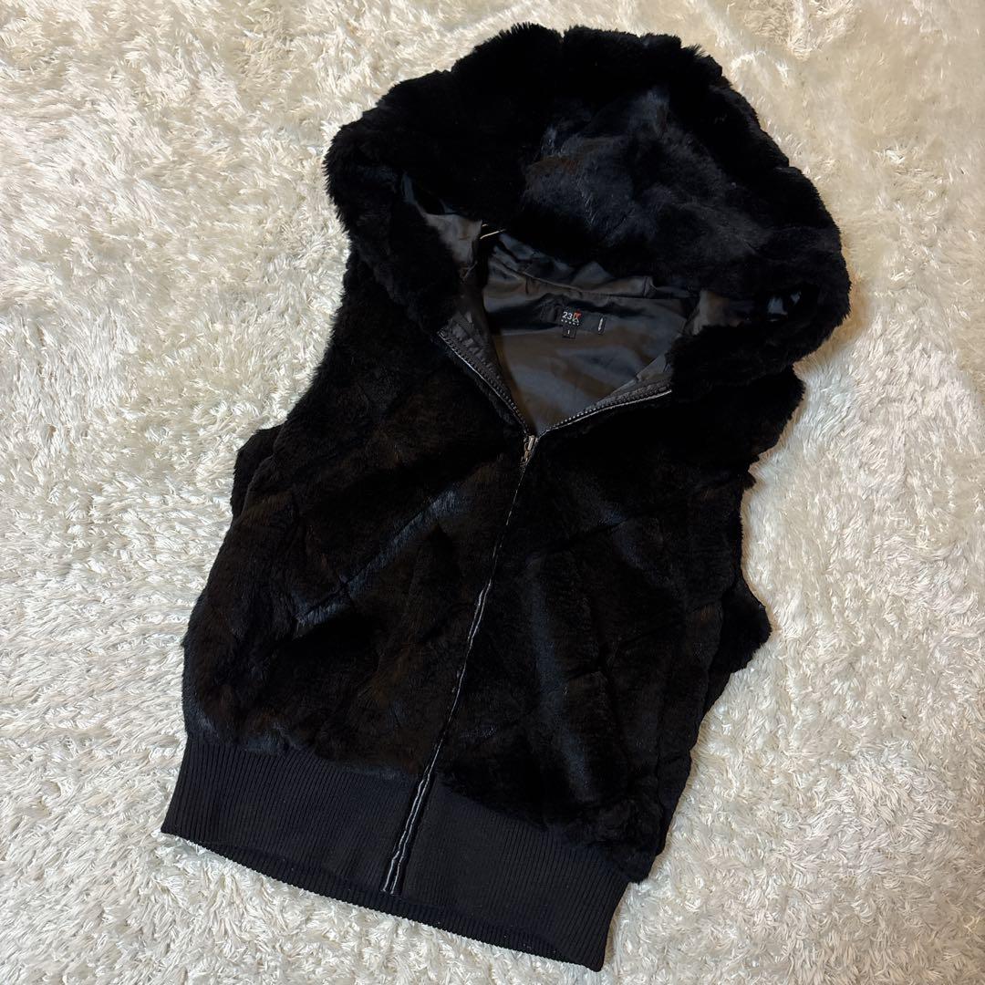 美品＊23区スポーツ　リアルファー　ベスト　ラビット100% ブラック　フード