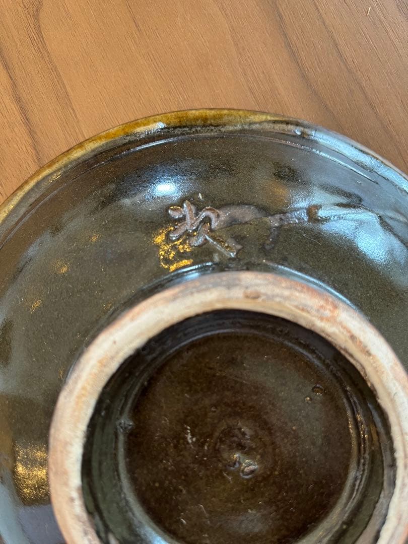 人間国宝 金城次郎 作　魚紋 7寸皿　共箱付き／壺屋焼・やちむん