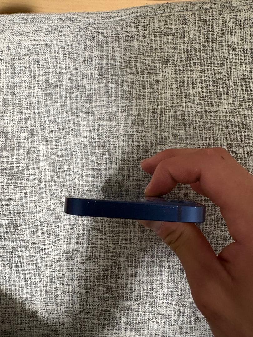 Apple iPhone 12 本体 青　ブルー