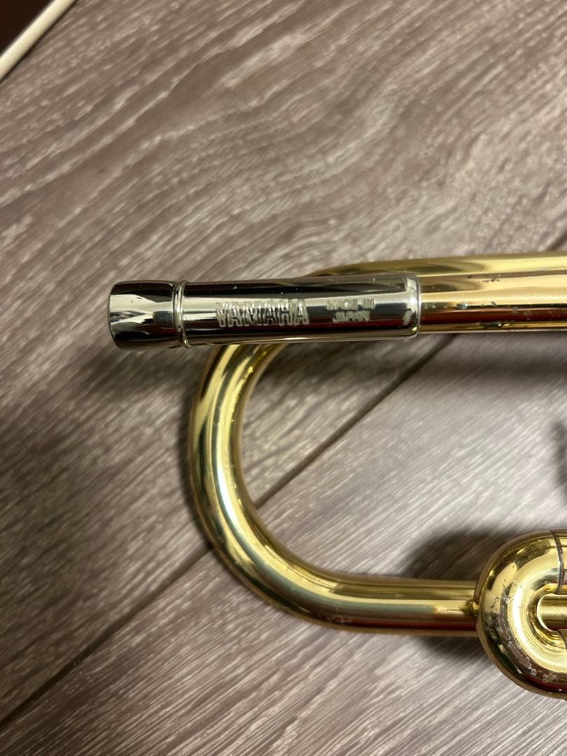 YAMAHA　ヤマハ　トランペット　YTR-2320E　吹奏楽　初心者