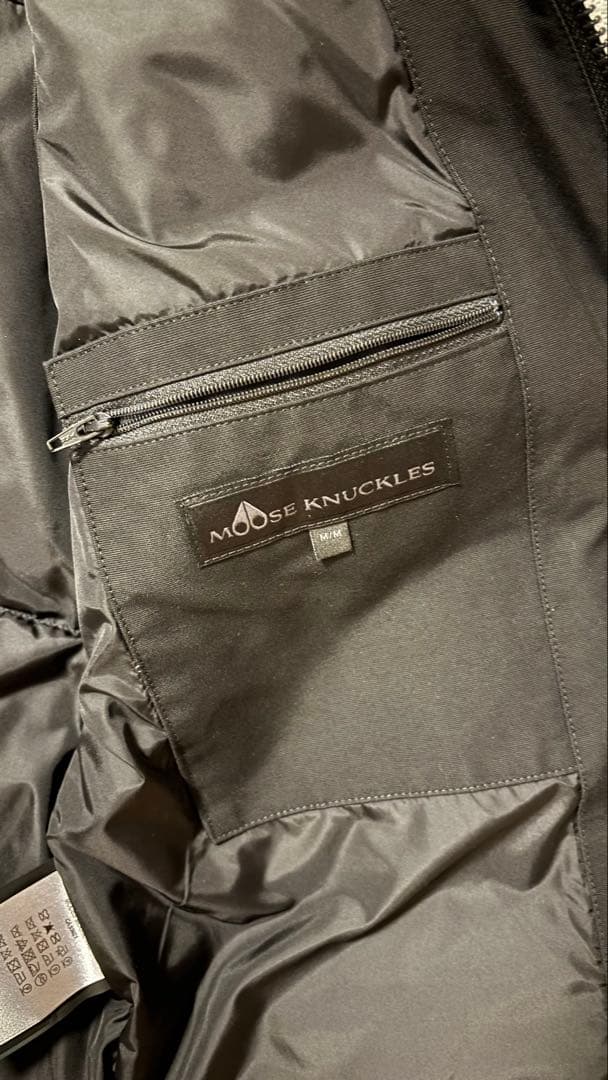 Moose Knuckles ダウンベスト