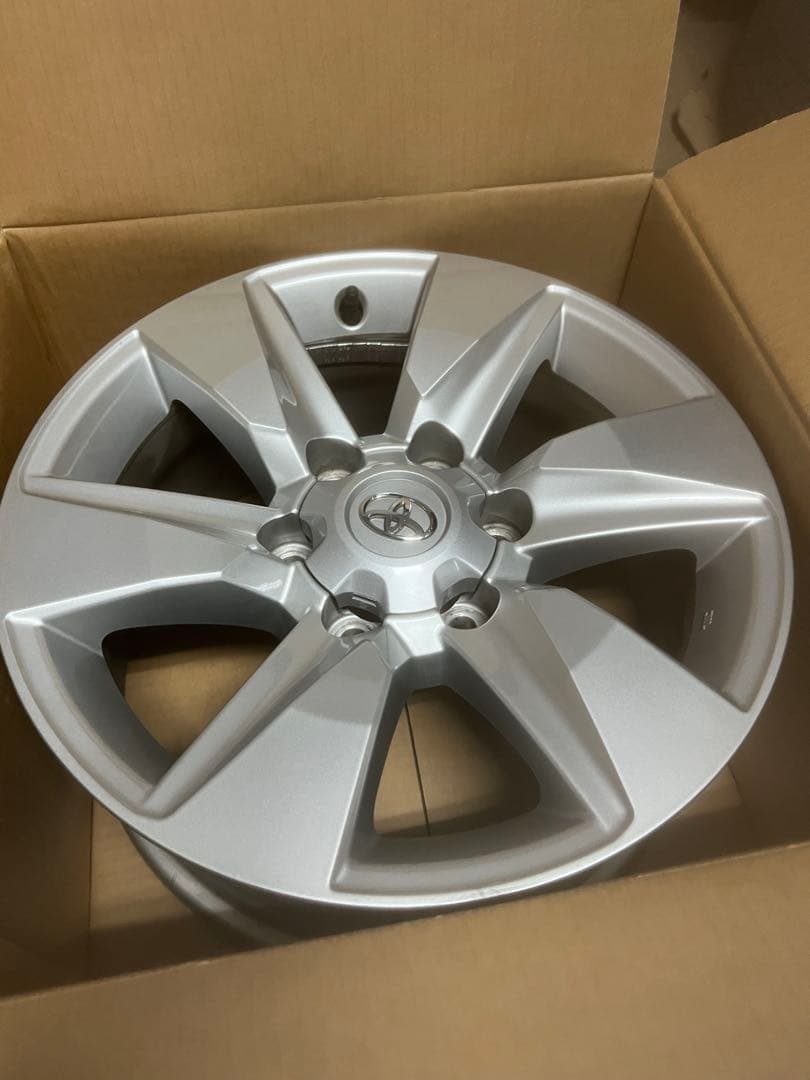 トヨタ　プラド　純正ホイール　17インチ